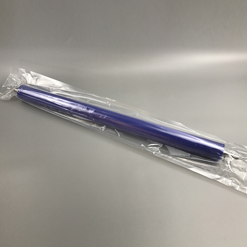 Stroj na silikónový lepkavý valček