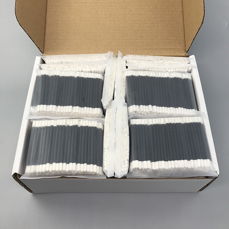 Čistiace tampóny s dvojitým hrotom